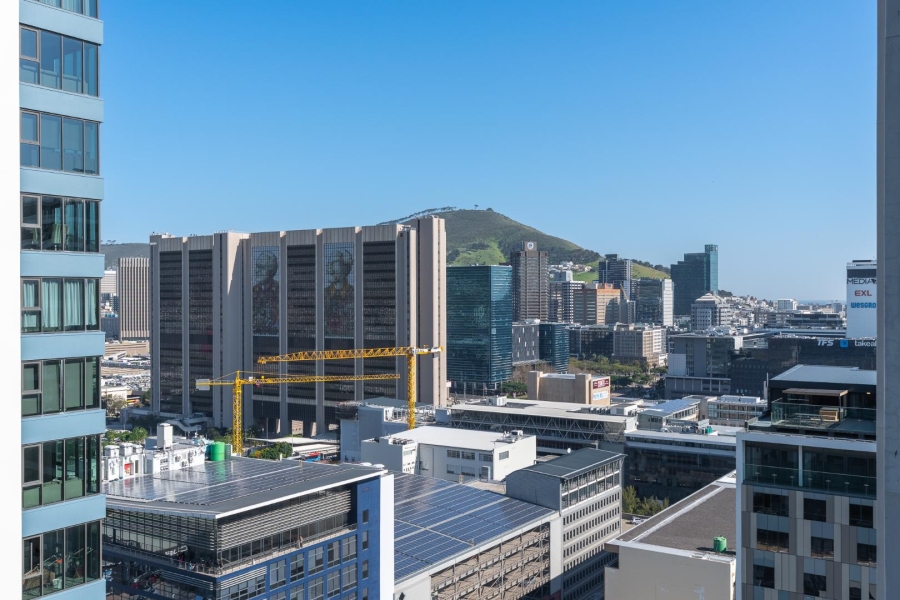 1 Bedroom Property for Sale in Foreshore Western Cape